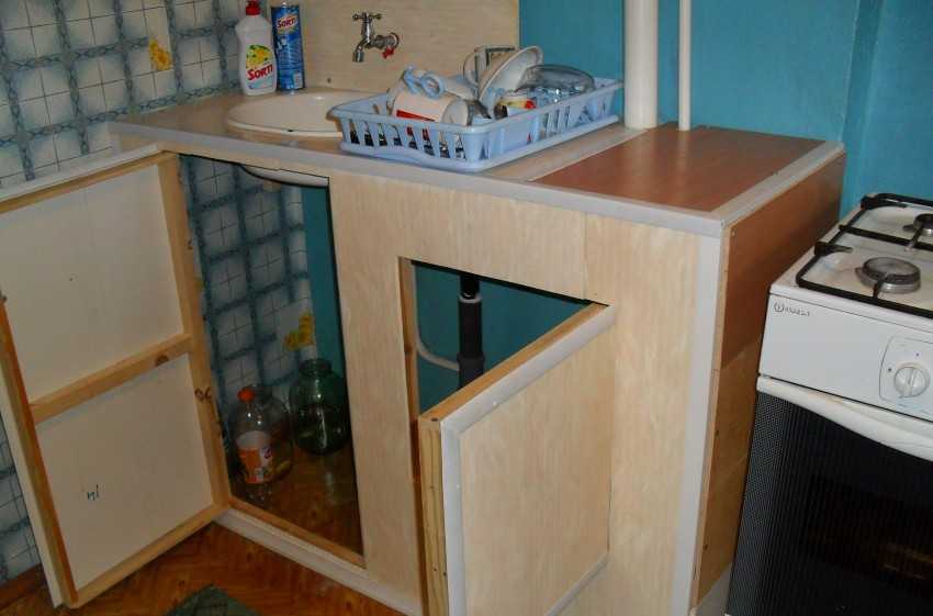 Угловой шкаф под мойку на кухне: размеры, чертежи, фотографии