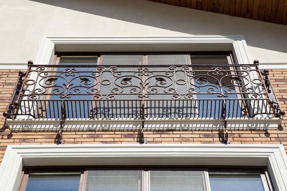 Французский балкон – изящное решение плюс 3 квадратных метра площади