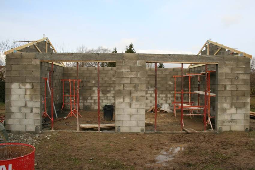 Строительство гаража из шлакоблоков. этапы строительства