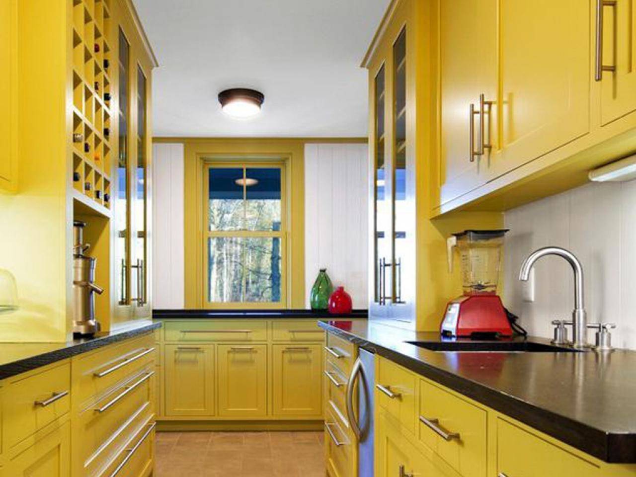 Золотой цвет в интерьере кухни: рекомендации по использованию, фото примеры
