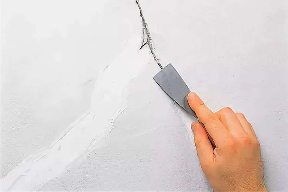 Как заделать дырку в гипсокартоне на потолке, стенах и стыках