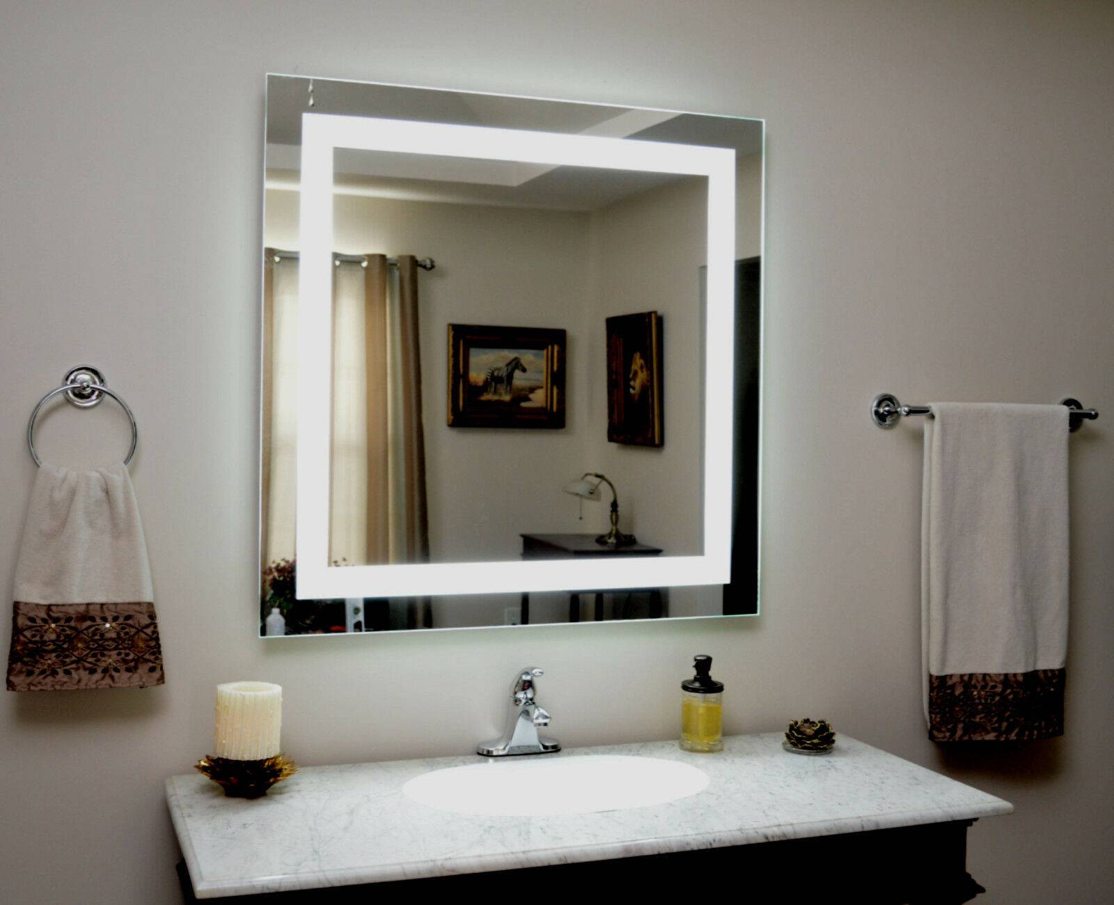 Как выбрать зеркало с подсветкой в ванную комнату