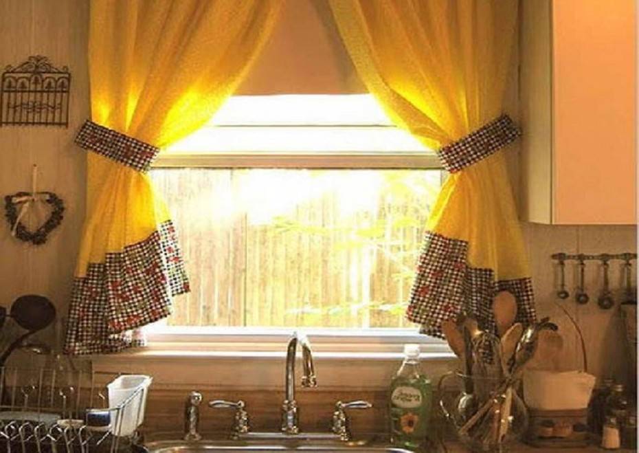 Шторы на маленькие окна: выбор ткани и цветовой гаммы, виды штор. правила коррекции окна с помощью штор. шторы на два окна. декор штор своими руками.