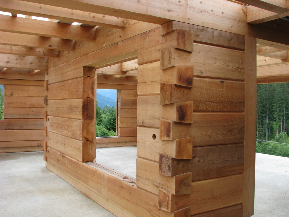 Перегородки в деревянном доме: фото, советы из чего лучше делать