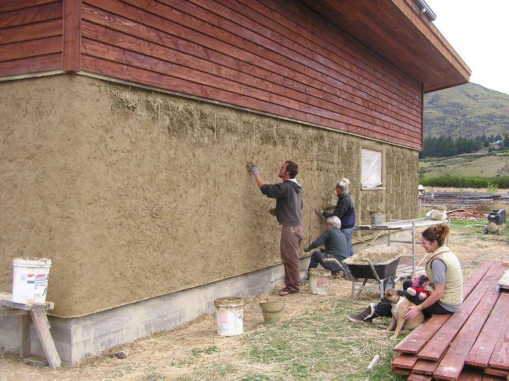 Штукатурка деревянных стен внутри и снаружи дома, как оштукатурить, технология, фото