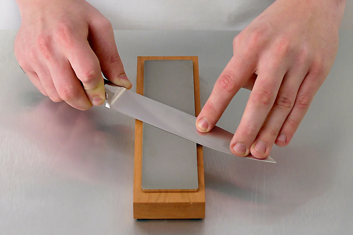 Как заточить кухонный нож – 7 шагов для новичков
