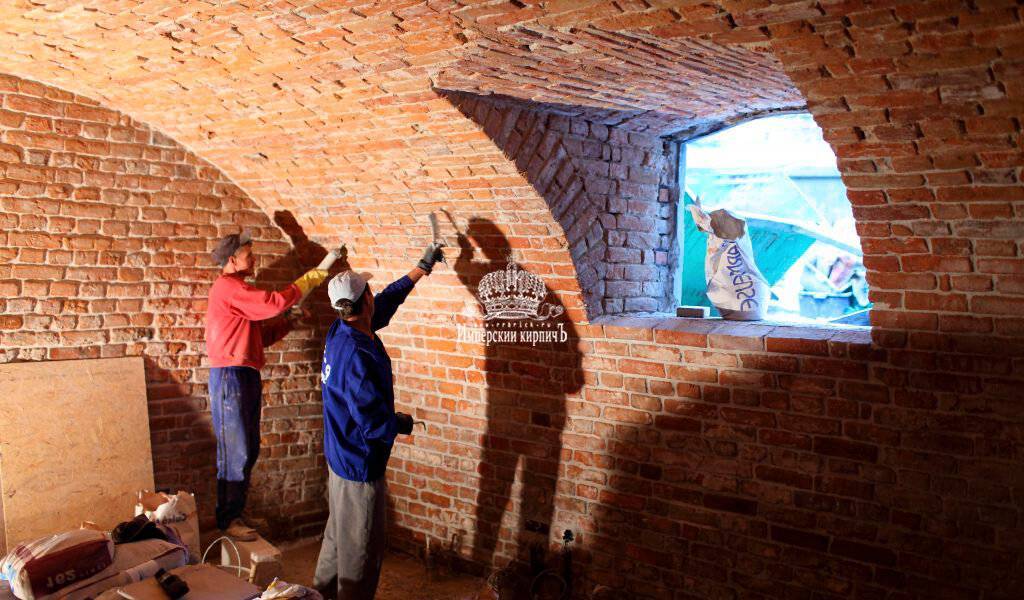 Ремонт штукатурки стен отдельными местами: пошаговая технология