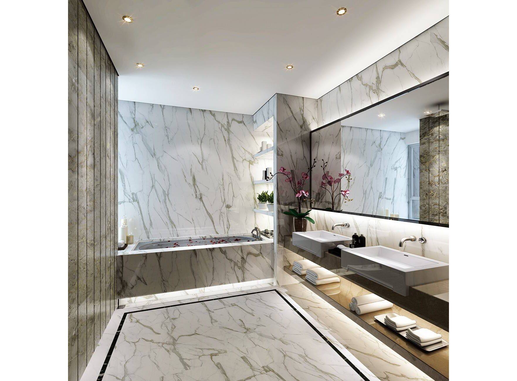 Красивый дизайн ванной комнаты с плиткой под мрамор