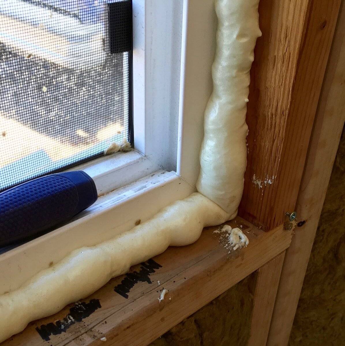 Как утеплить деревянные окна на зиму и сохранить до 50%тепла