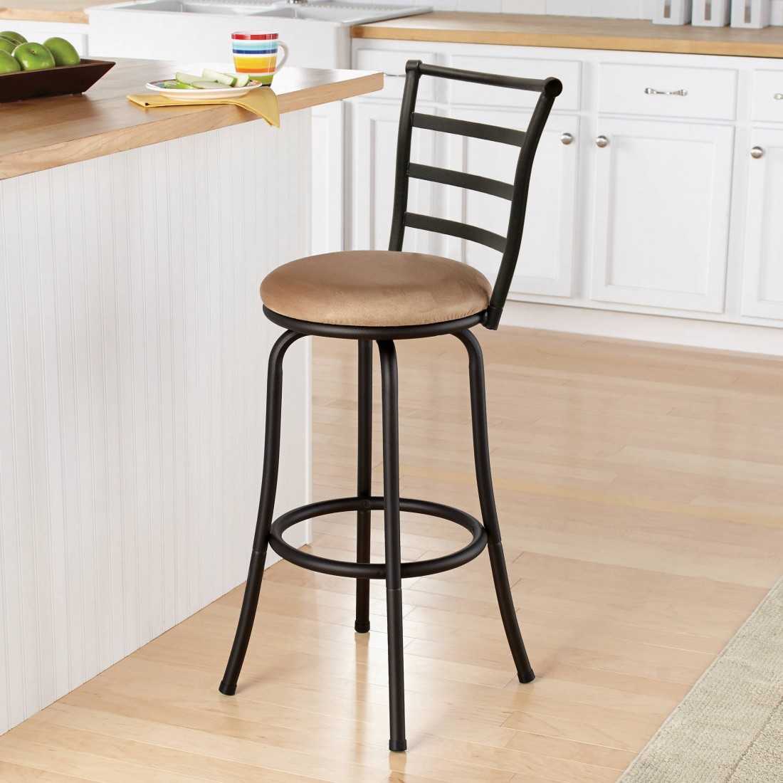 Барные стулья – металлические, деревянные, пластиковые варианты и модели из комбинированных материалов