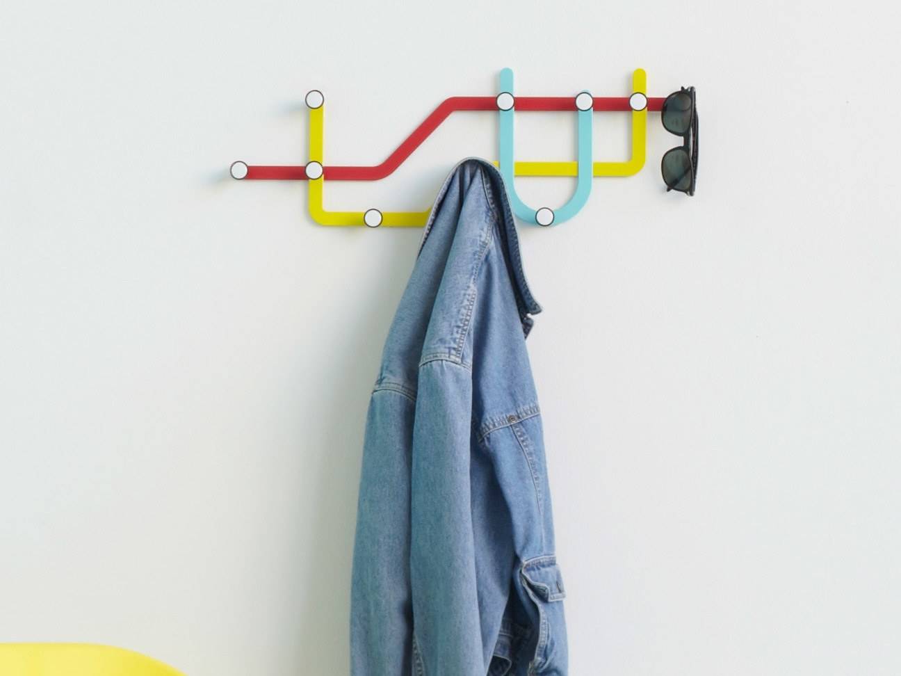 Настенная вешалка своими руками: советы по выбору дизайна самодельных вешалок (105 фото)