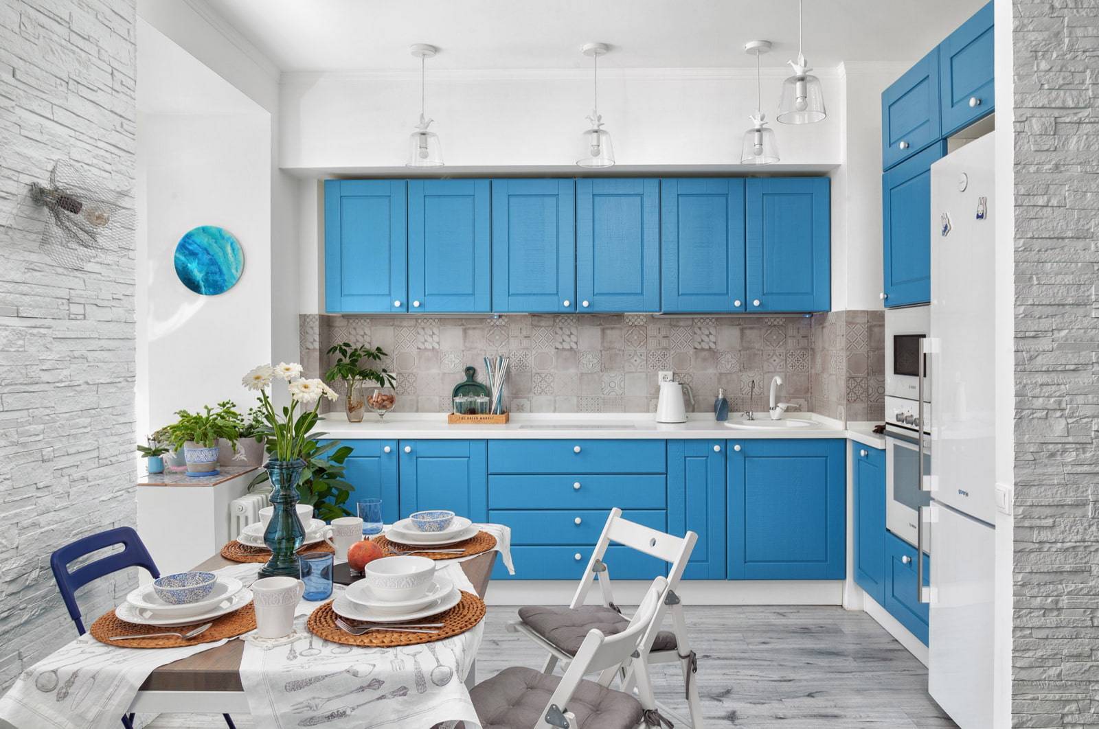 Кухня голубого цвета: лучшие сочетания и особенности дизайна