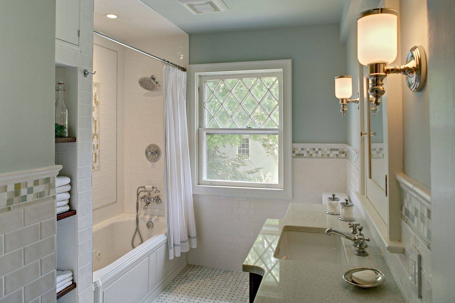 Ванная в стиле прованс: уют в квартире, как подобрать мебель, плитку и зеркало, как правильно оформить маленькую комнату, особенности дизайна, фото интерьеров