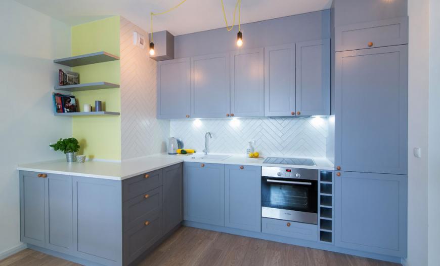 Преимущества кухонных гарнитуров со шкафами до потолка в интерьере кухни. кухонные шкафы до потолка — особенности, виды конструкций и правила выбора