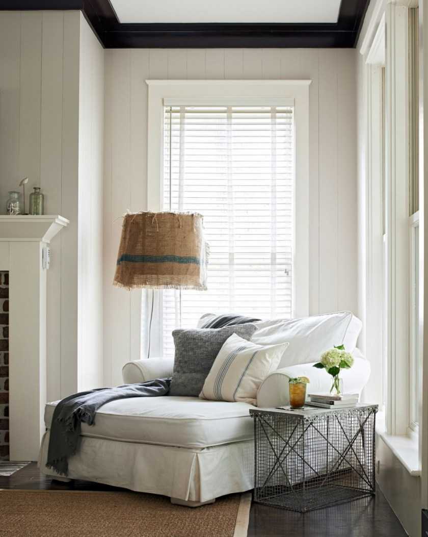 Кресло в спальню (150 фото): стильный и красивый дизайн мебели в спальне