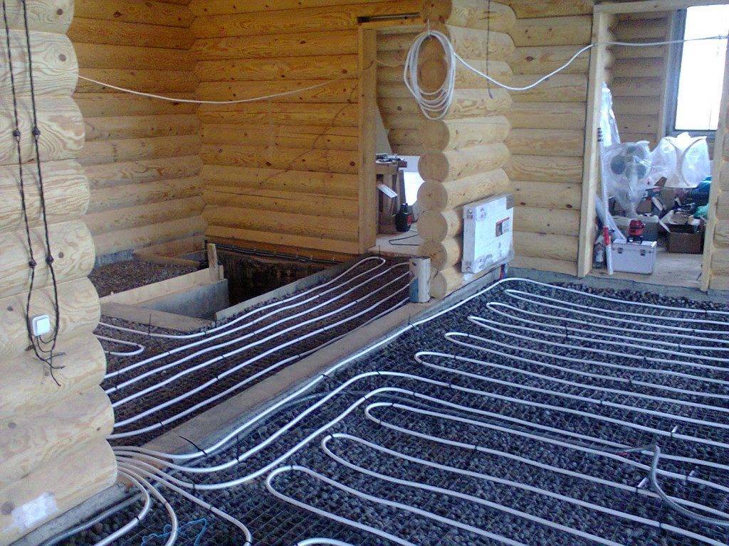 Теплый пол для деревянного дома