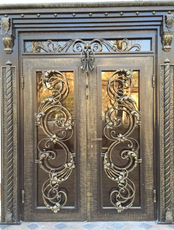 Кованые двери (42 фото) входные железные модели со стеклом и коваными элементами, изделия с ковкой д