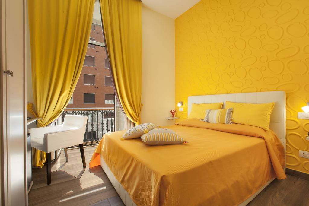 Желтая спальня — фото идей сочетания в интерьере