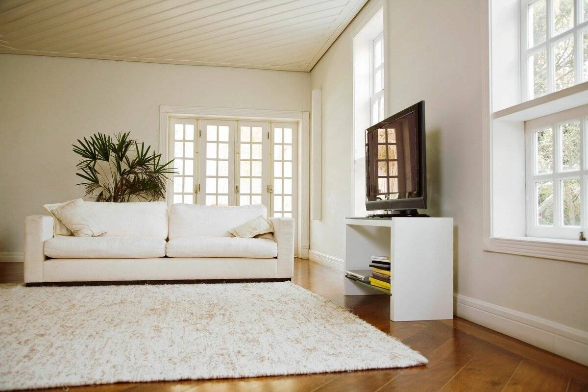 Белая стена — 110 фото примеров идеального оформления стен белого цвета в современном интерьере
