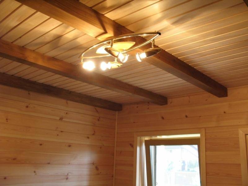 Как поднять потолок в деревянном доме - строительство дома своими руками