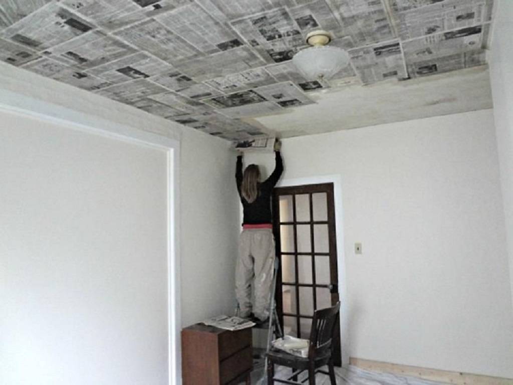 Красим потолок своими руками без разводов и полос, можно ли покрасить потолок на побелку
