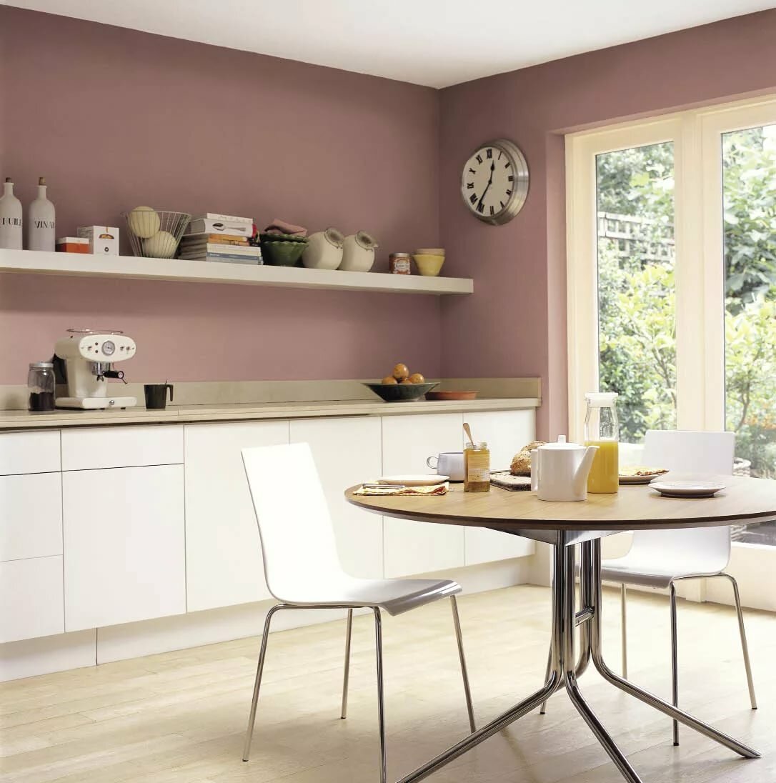 Краска стен для кухни — правильный выбор и способ нанесения