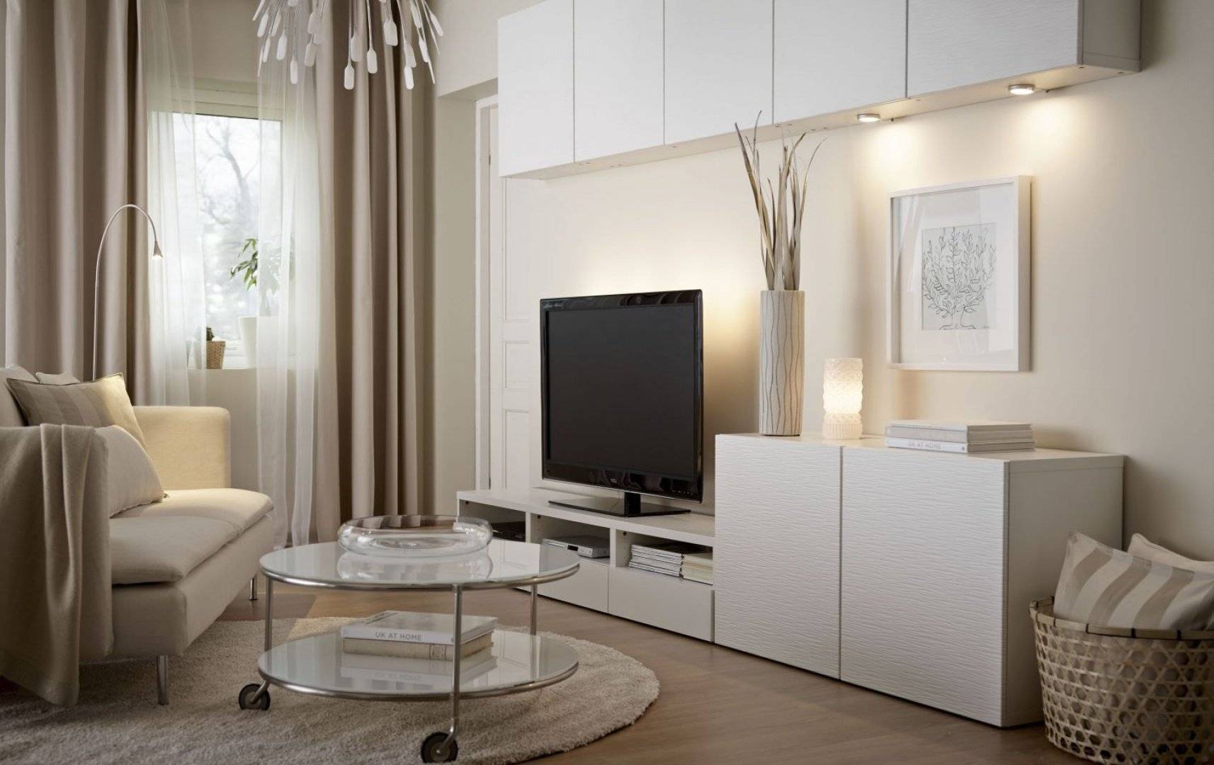 Белая гостиная: современные варианты оформления интерьера, цветовые сочетания и фото готовых решений