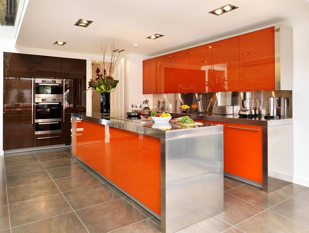 Оранжевая кухня — обзор реальных идей применения и правила обустройства кухни в оранжевом цвете (115 фото)
