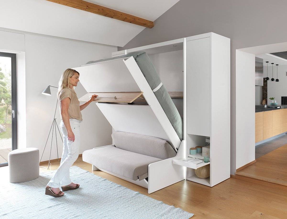 Встроенная кровать в шкаф в интерьере - фото примеров