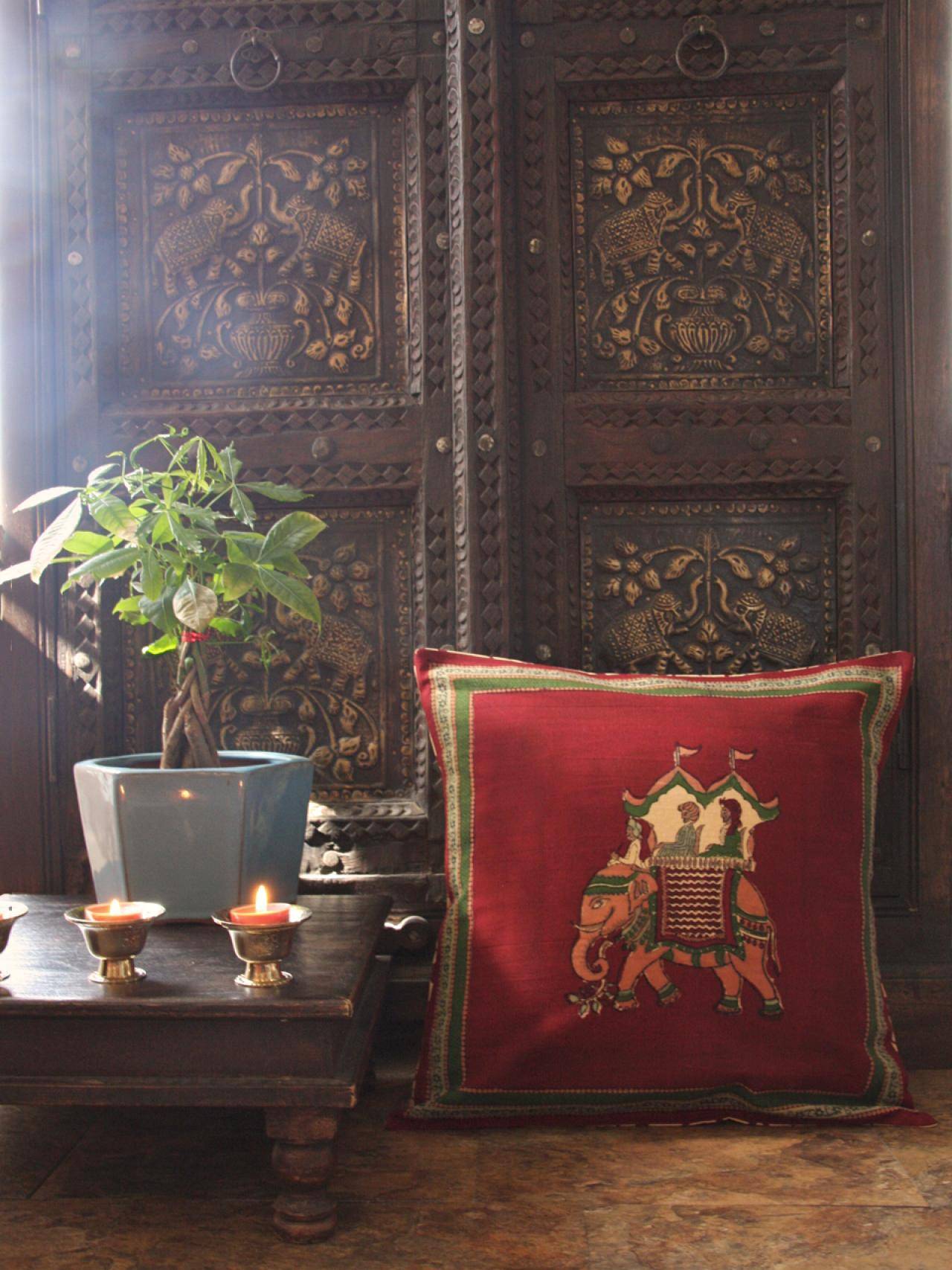 Индийский стиль в интерьере (14 фото): красивые дизайны квартир