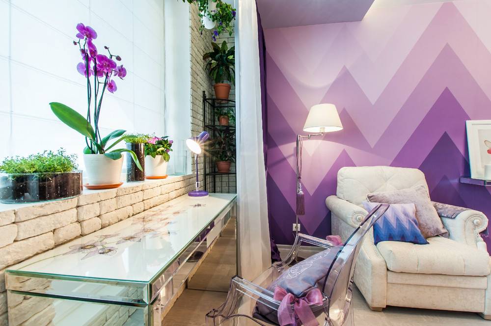 Фиолетовая гостиная - 77 фото оригинальных дизайнерских решения сочетания в интерьере