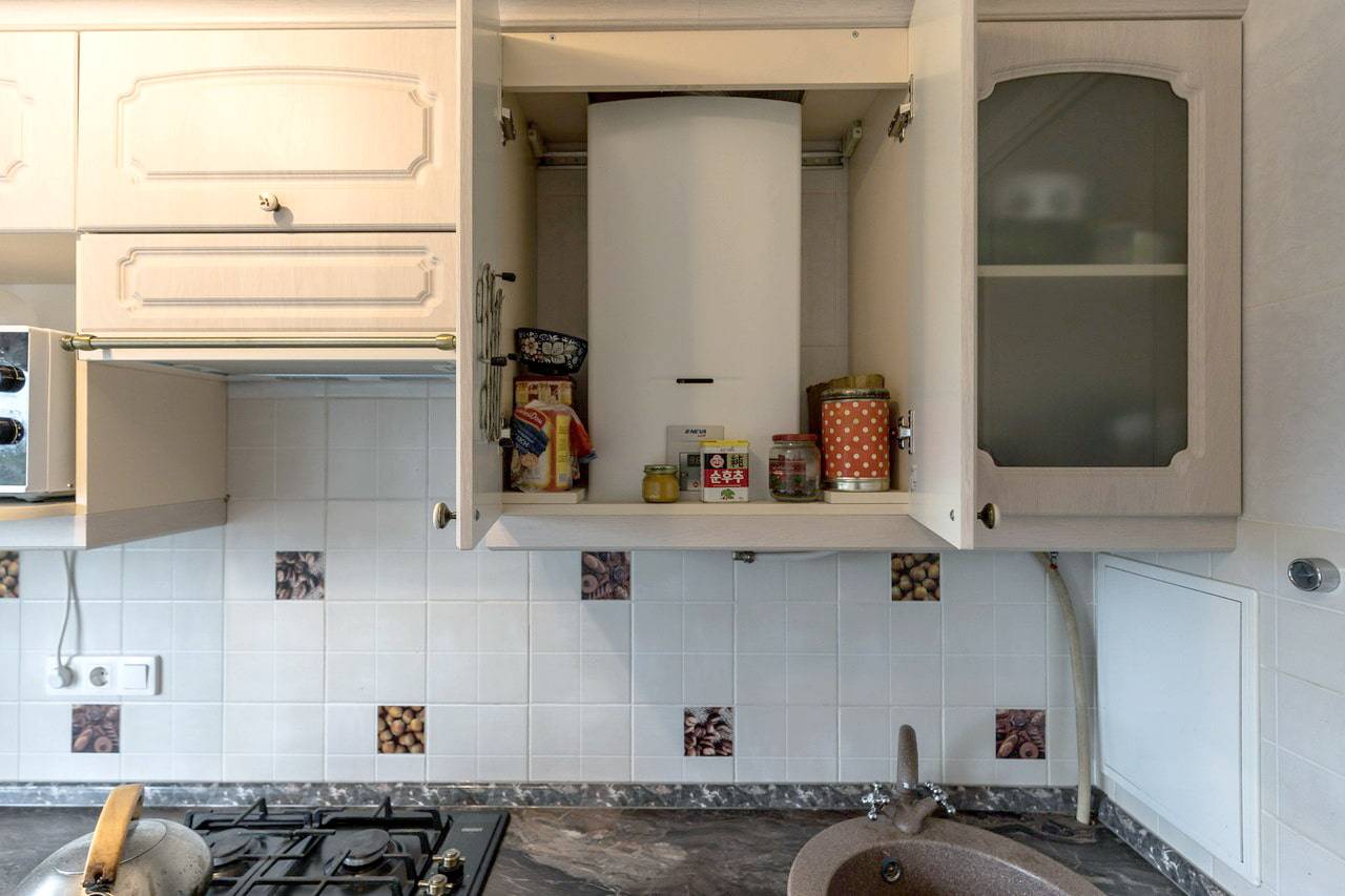 Советы дизайнеров: как спрятать газовую колонку и практично оформить интерьер маленькой кухни » всёокухне.ру