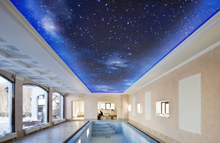 Натяжной потолок "звездное небо" - как их создают, варианты дизайна, фото