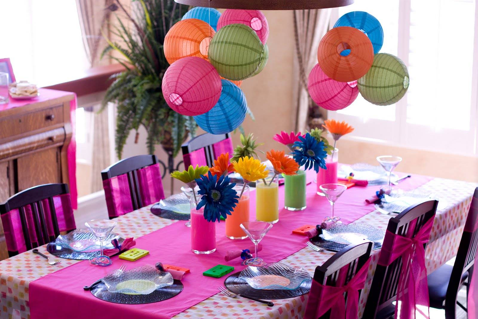 Сервировка стола на день рождения (фото): в домашних условиях, идеи