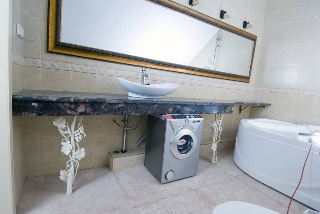 Столешница из плитки в ванную своими руками: пошаговая инструкция