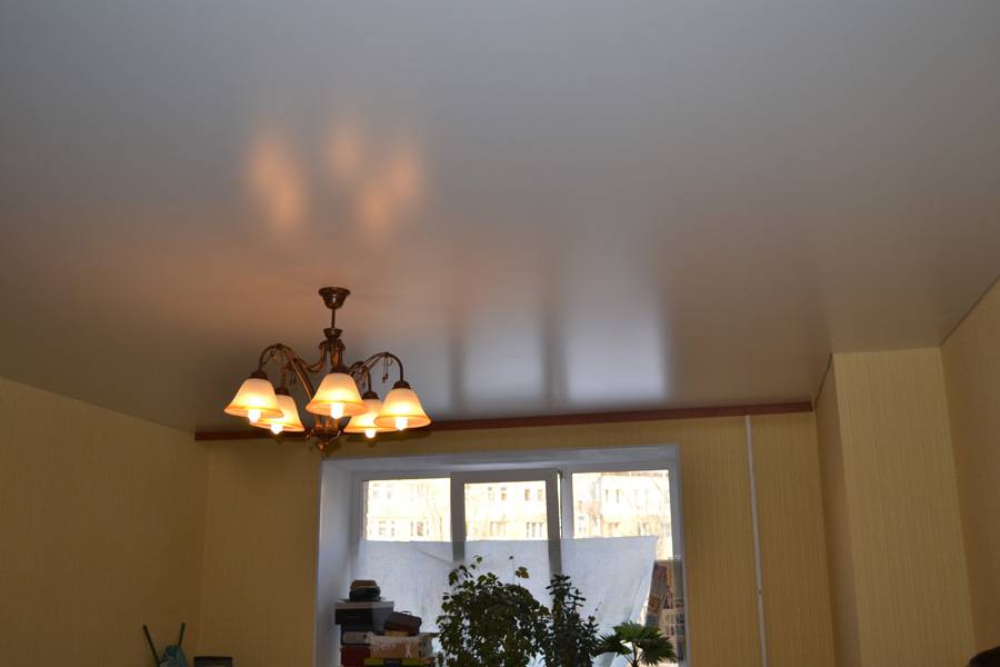 Отличие матового потолка от сатинового - что лучше, фото, глянцевый или сатиновый потолок